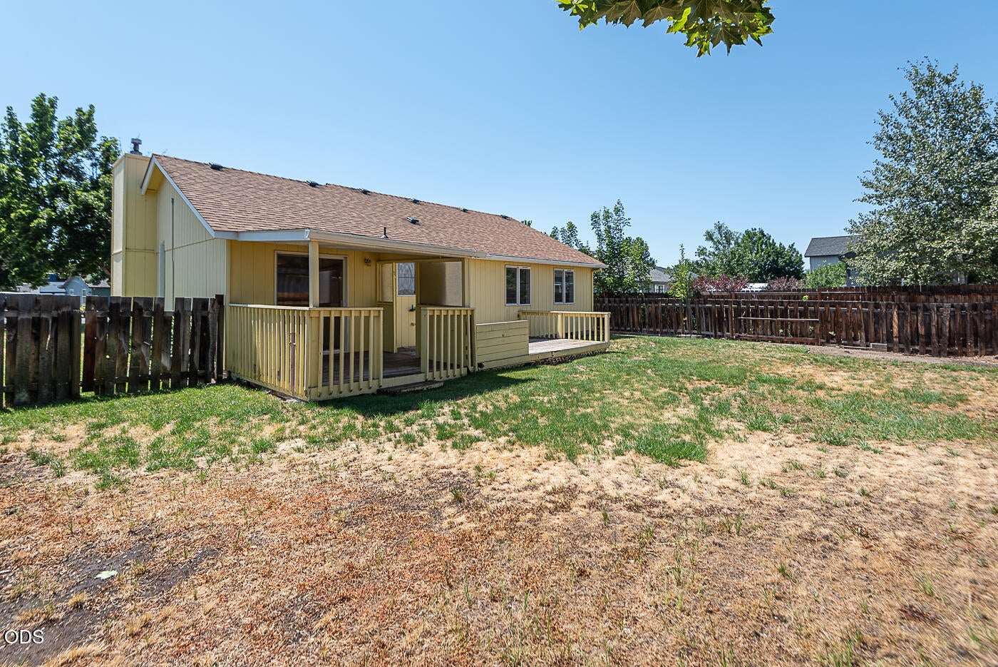 Photo of 2911 SW Reindeer Avenue 22 of 22