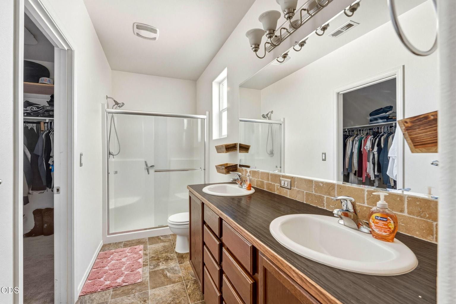 Photo of 3301 SW Antler Ridge Lane 15 of 37