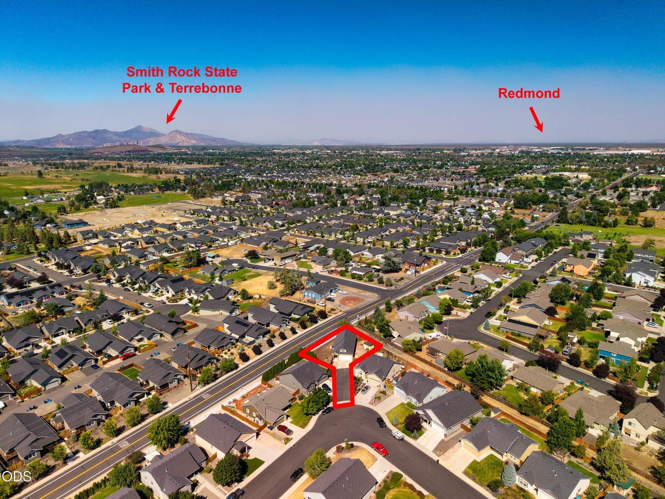 Photo of 3301 SW Antler Ridge Lane 33 of 37