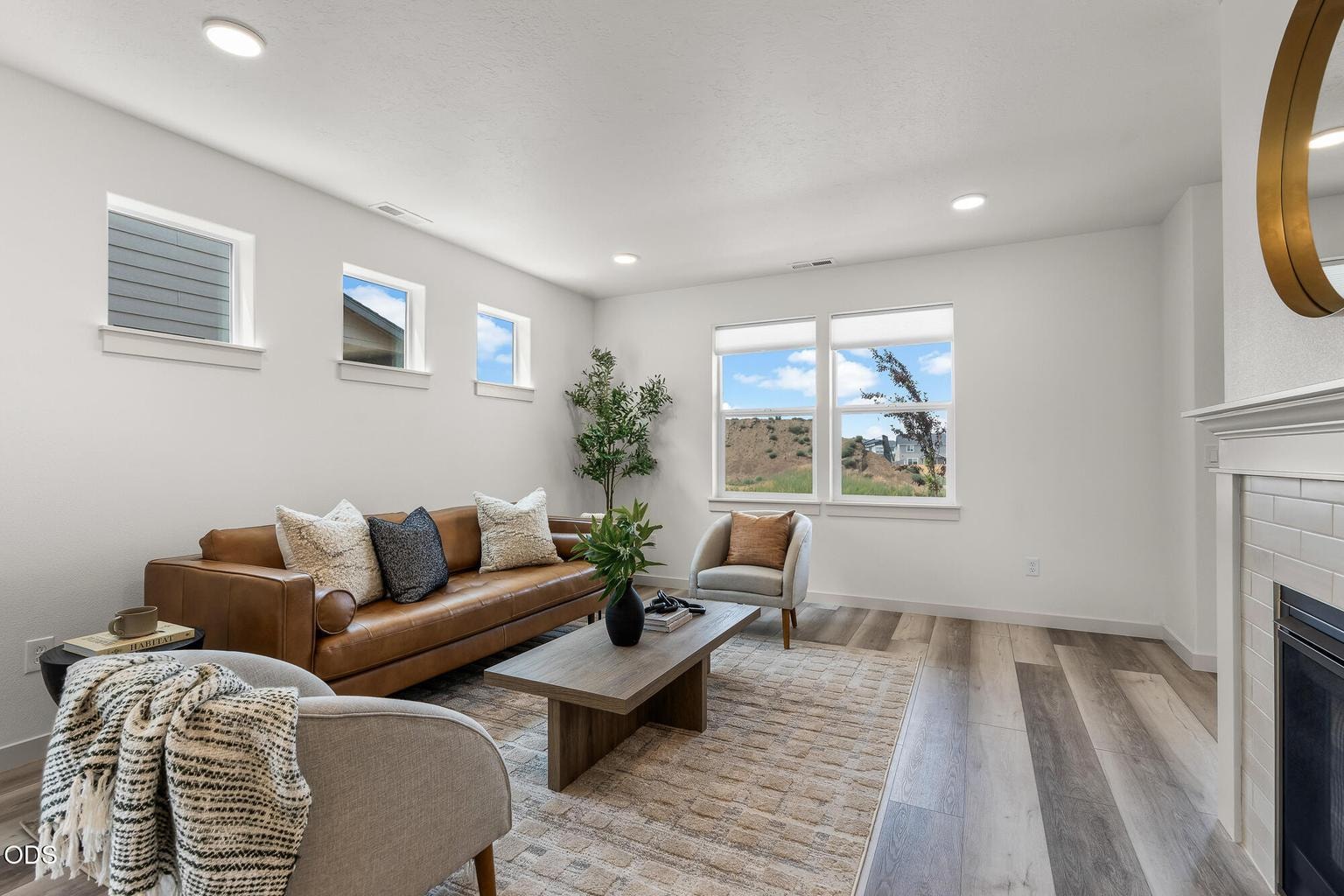 Photo of 3366 NW 7th Street 2 of 28