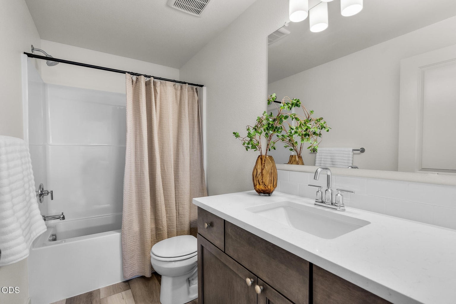 Photo of 3366 NW 7th Street 18 of 28
