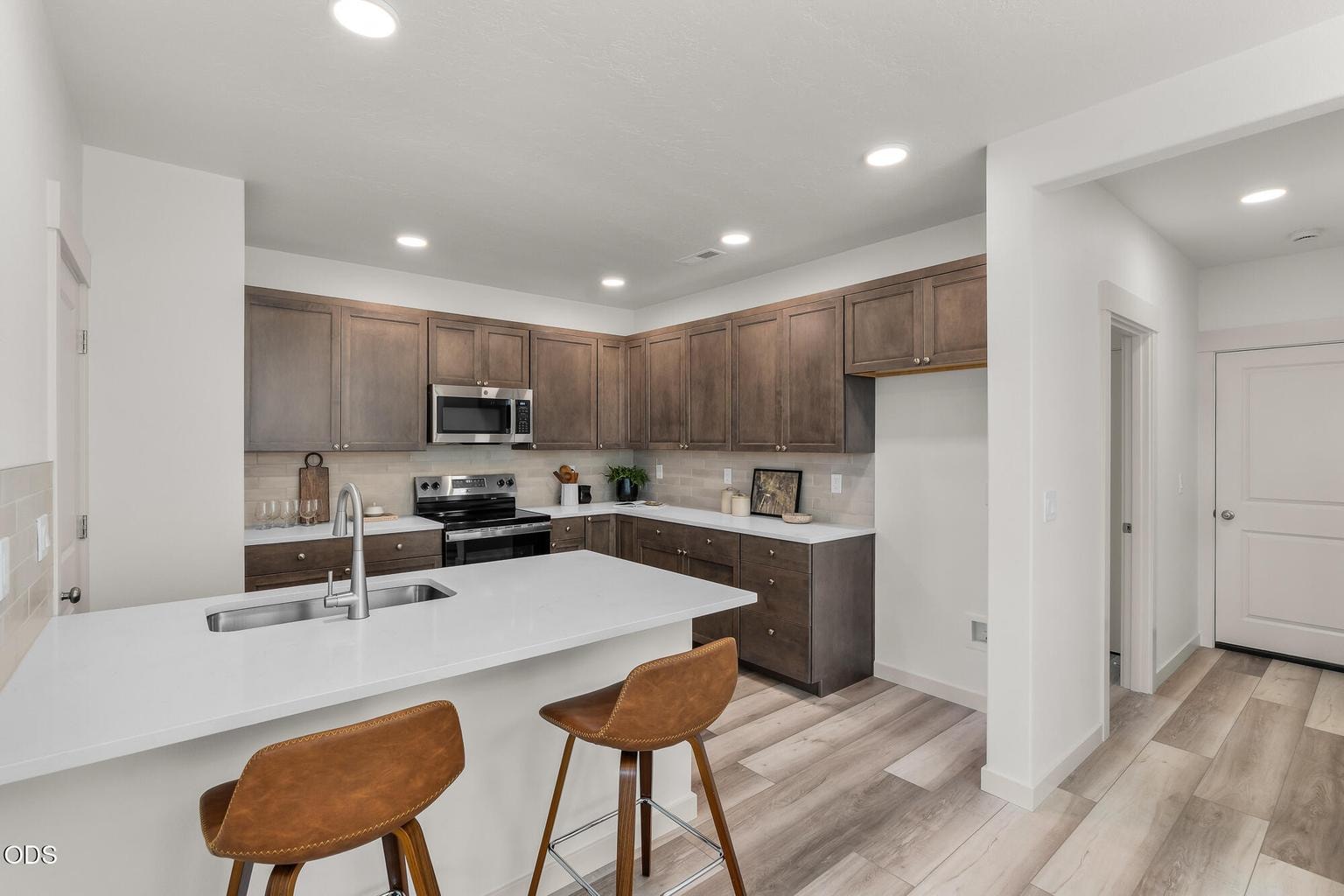 Photo of 3366 NW 7th Street 10 of 28