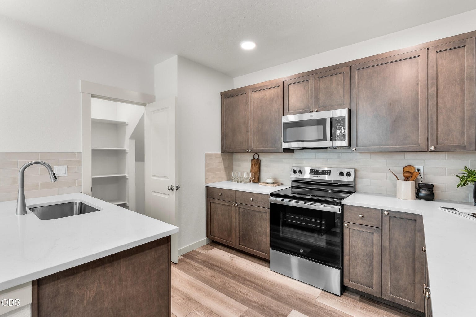 Photo of 3366 NW 7th Street 8 of 28