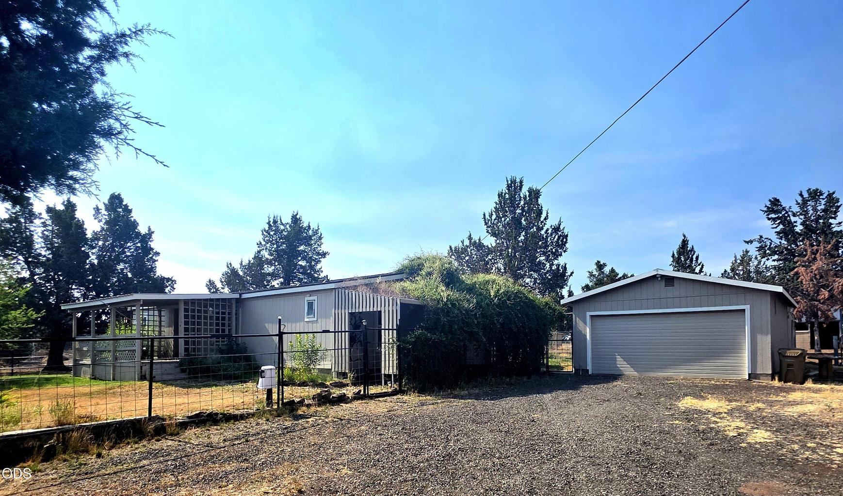 Photo of 12916 SW Wheat Grass Road 2 of 42