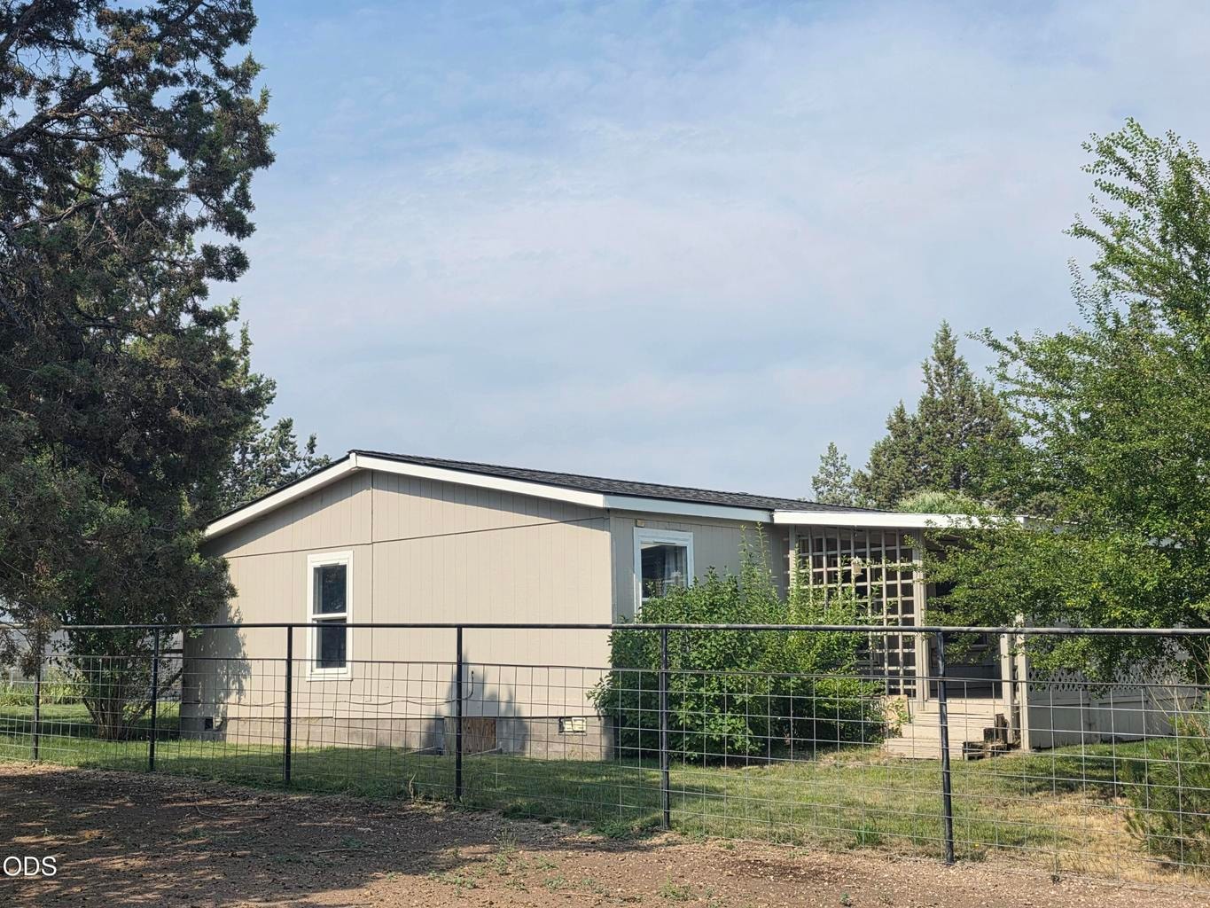 Photo of 12916 SW Wheat Grass Road 33 of 42