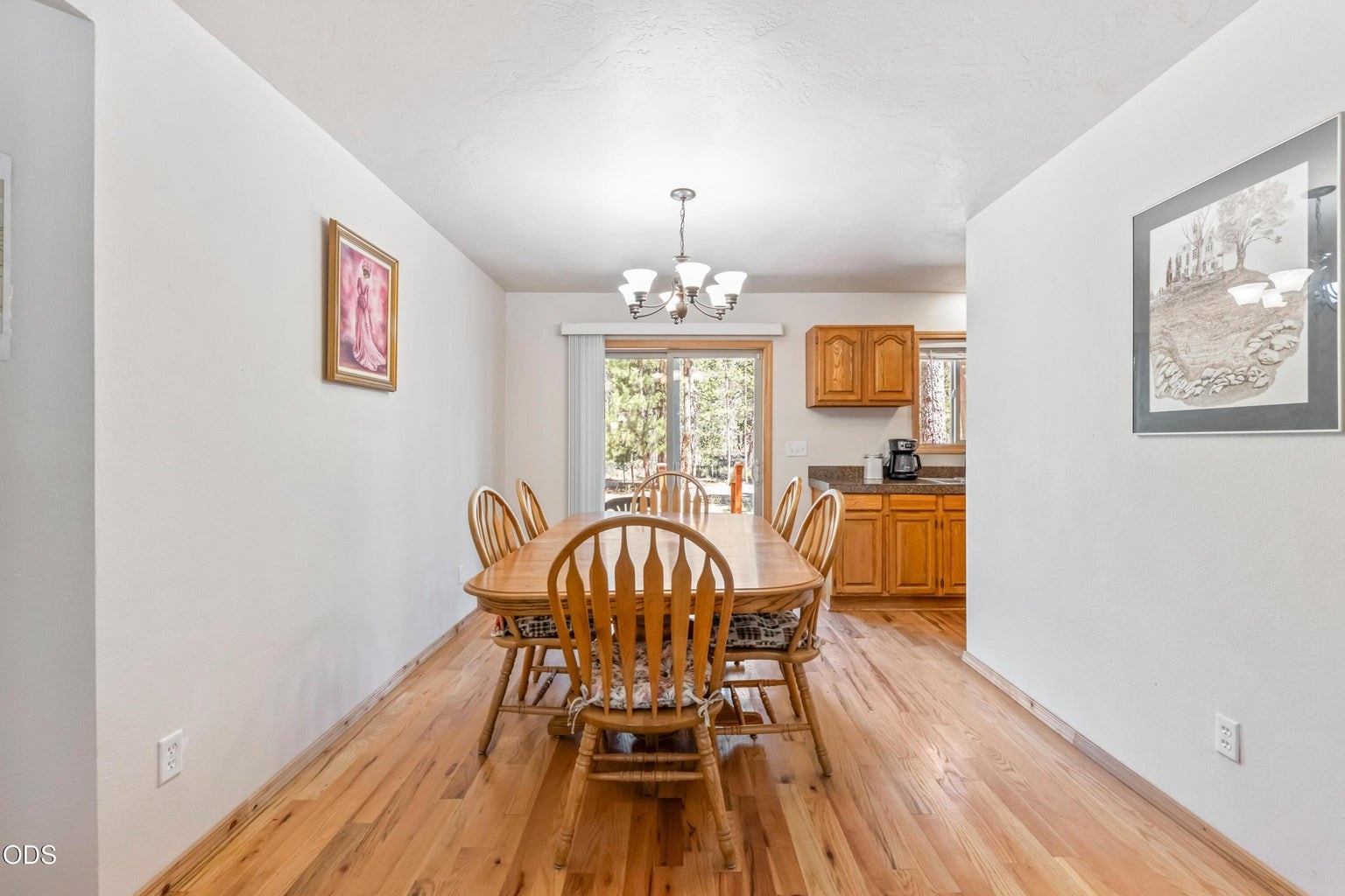 Photo of 16018 Park Drive 7 of 27