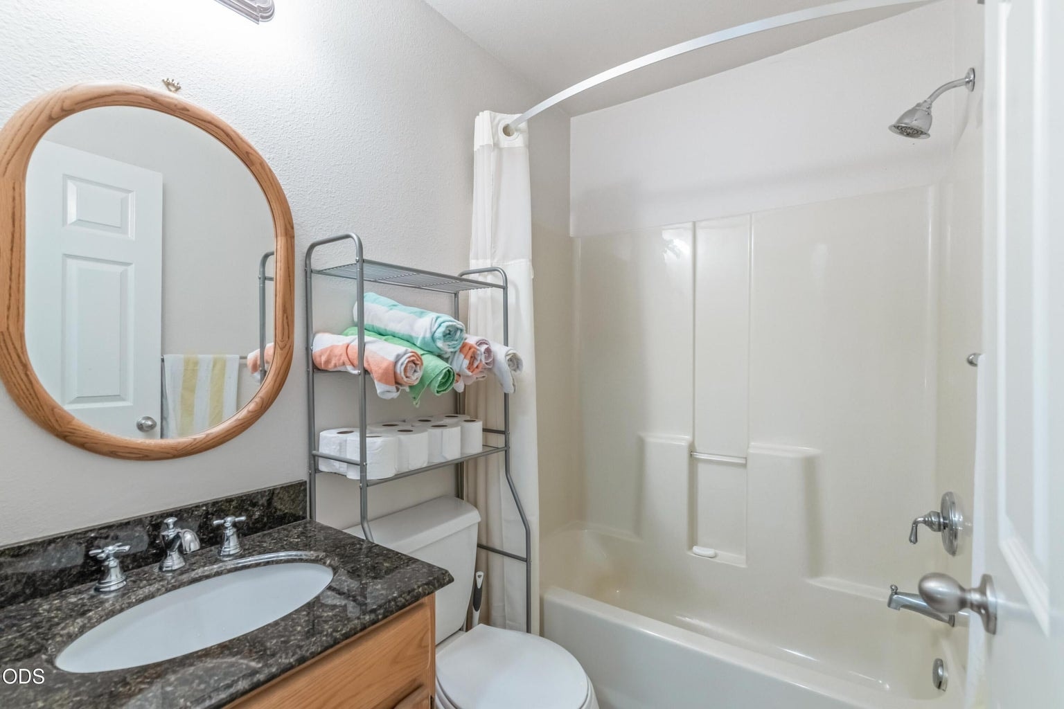Photo of 16018 Park Drive 16 of 27