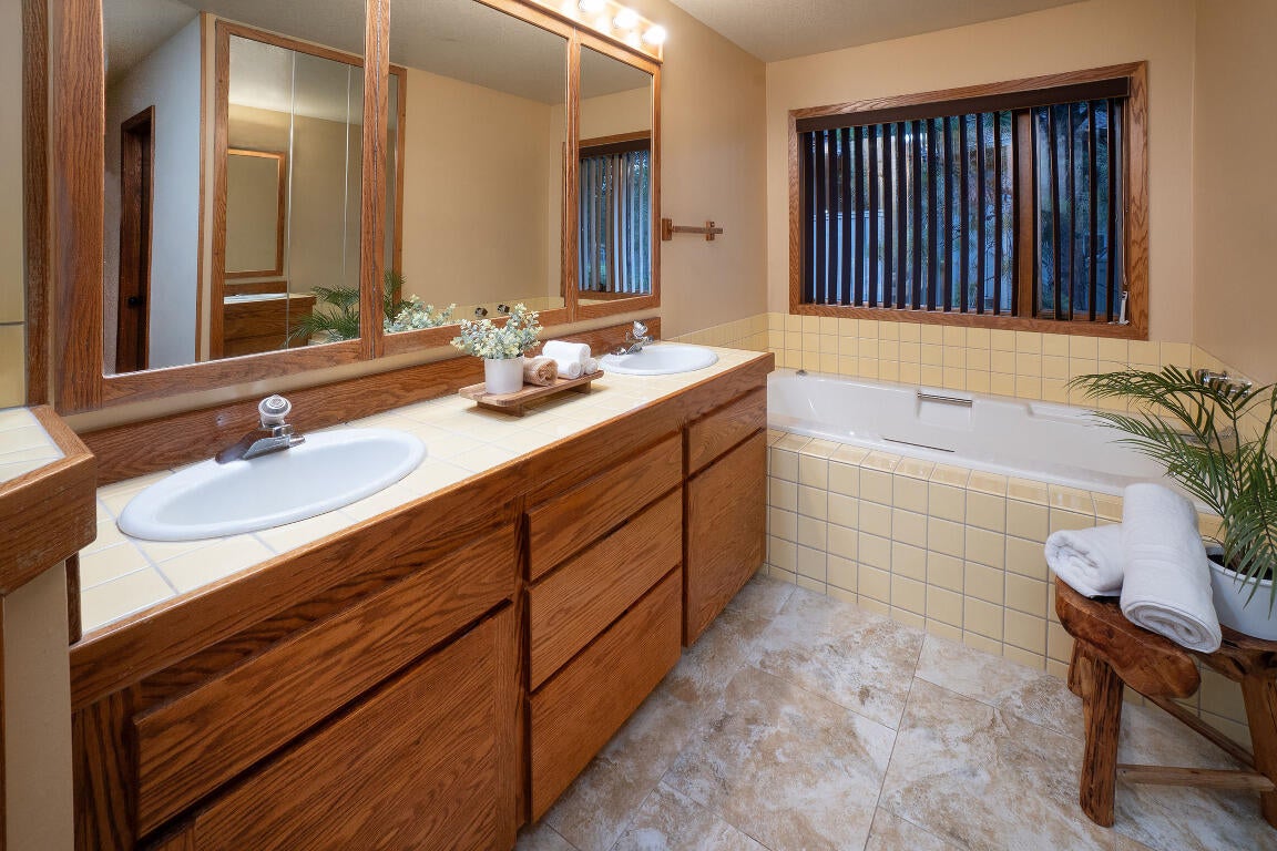 Photo of 57716 Vine Maple Lane 13 of 21