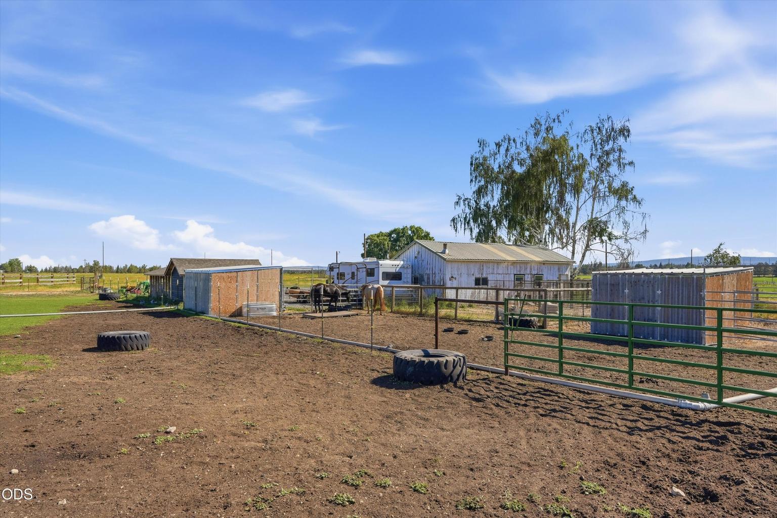 Photo of 4799 SW Williams Road 54 of 77