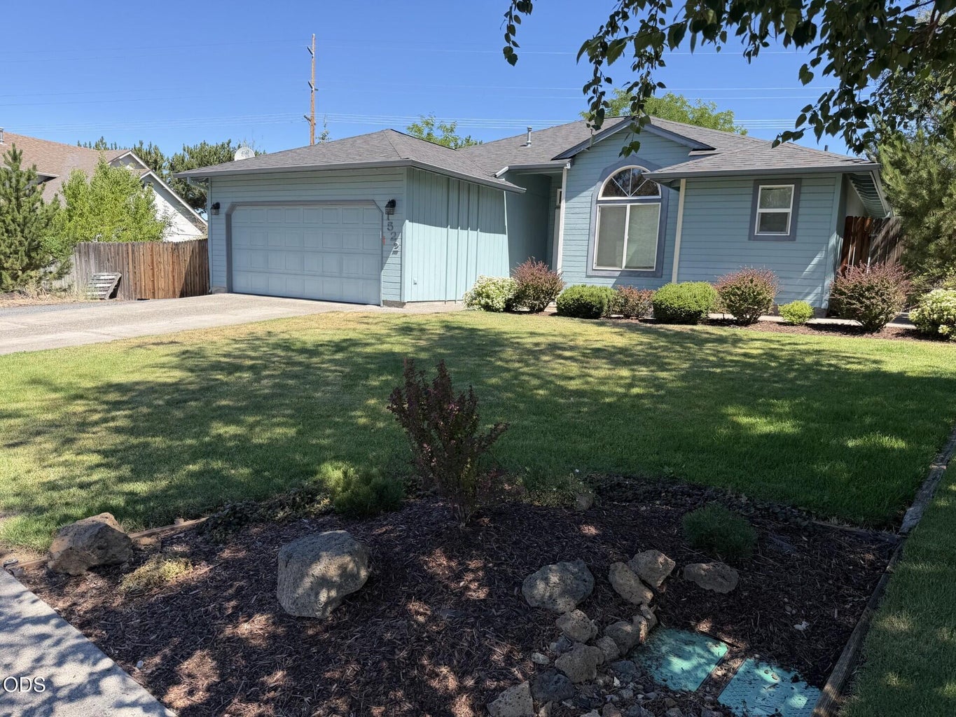 Photo of 1522 NE Locksley Drive 40 of 40