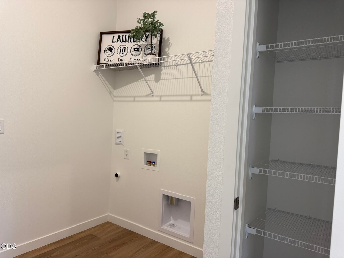 Photo of 651 NE Mitchell Street 23 of 27