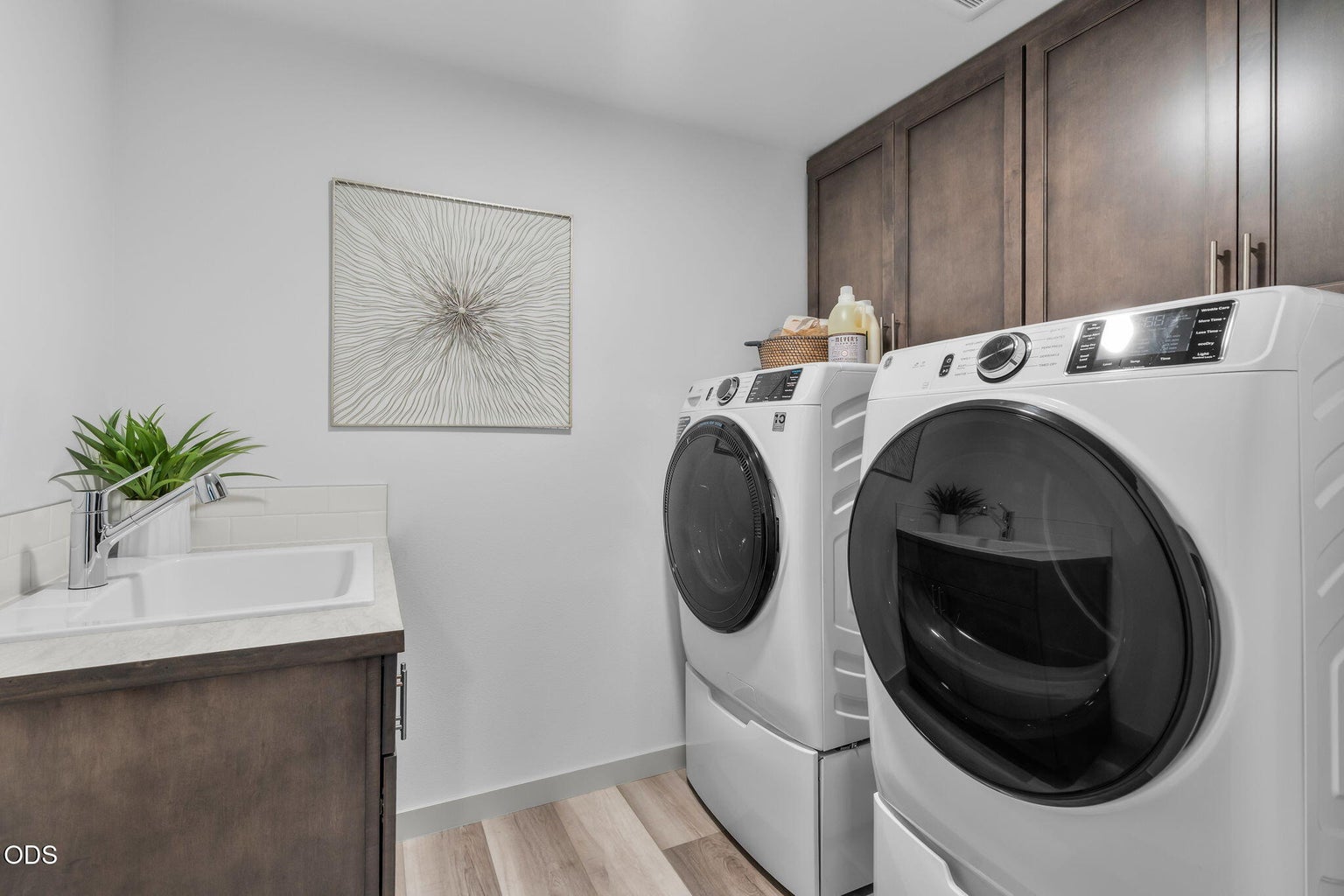 Photo of 3310 NW 8th Street 19 of 27