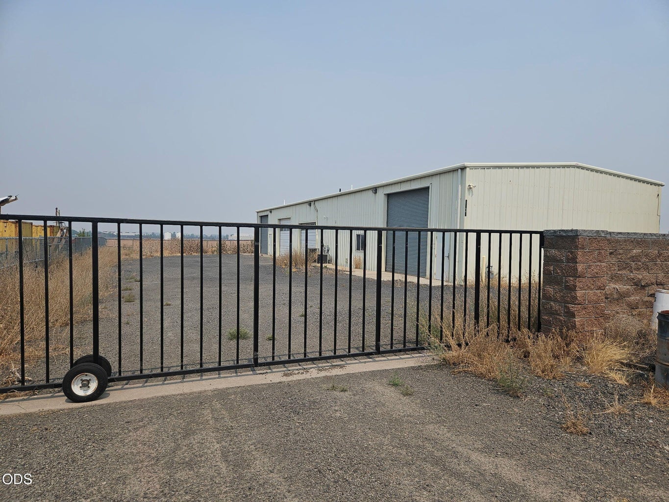 Photo of 2939 SW High Desert Drive 1 of 10