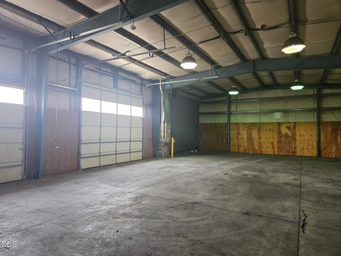 Photo of 2939 SW High Desert Drive 3 of 10