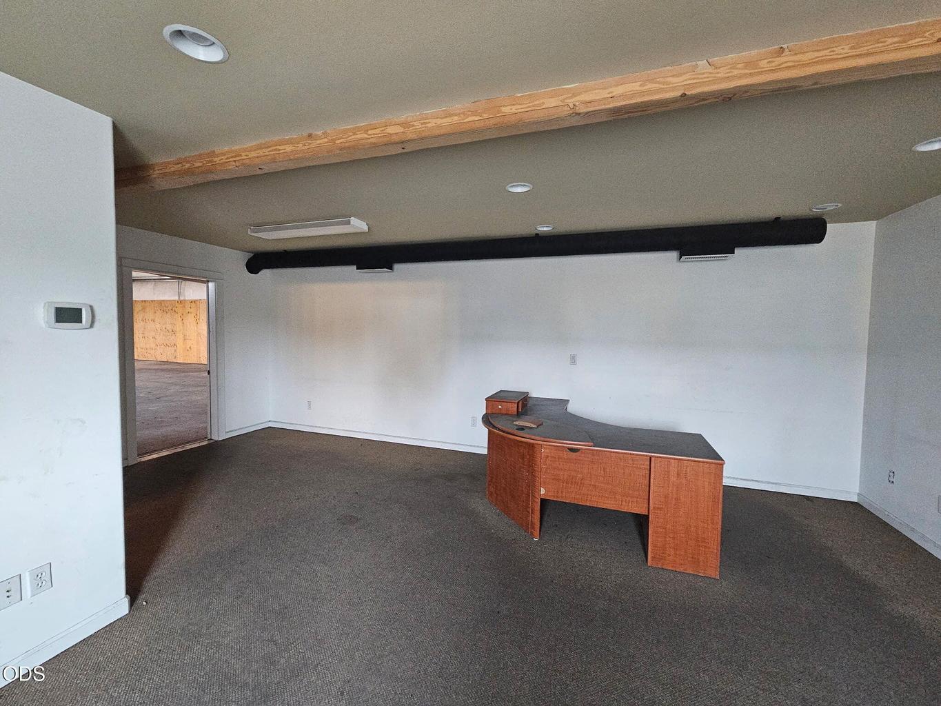 Photo of 2939 SW High Desert Drive 6 of 10