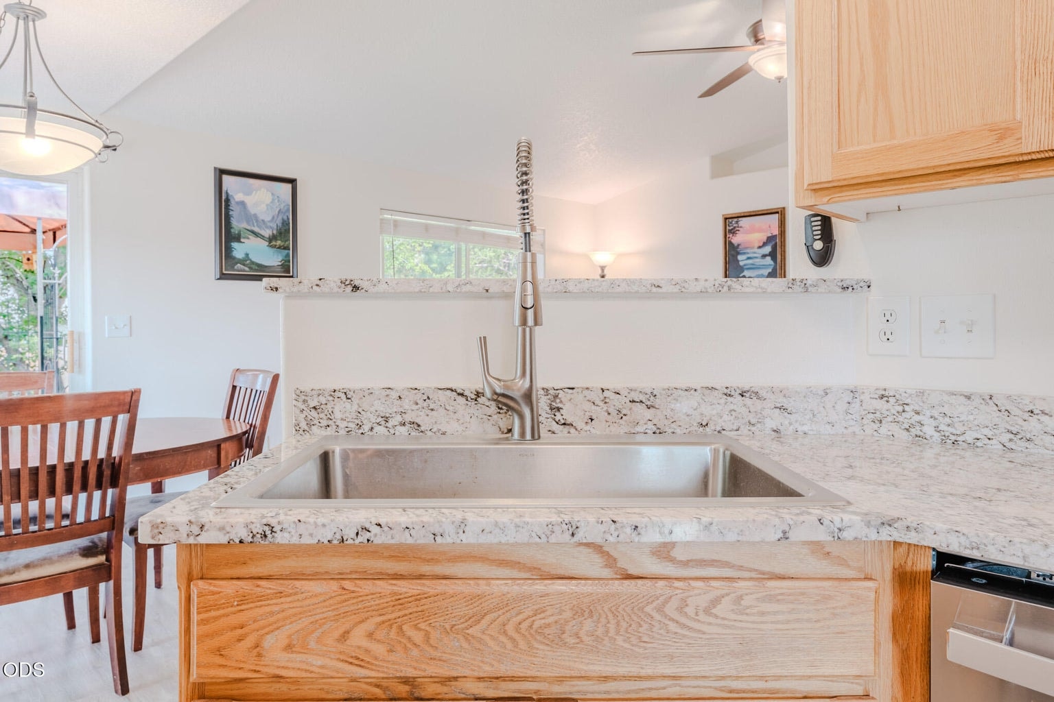 Photo of 2635 NE Yellowpine Road 10 of 48