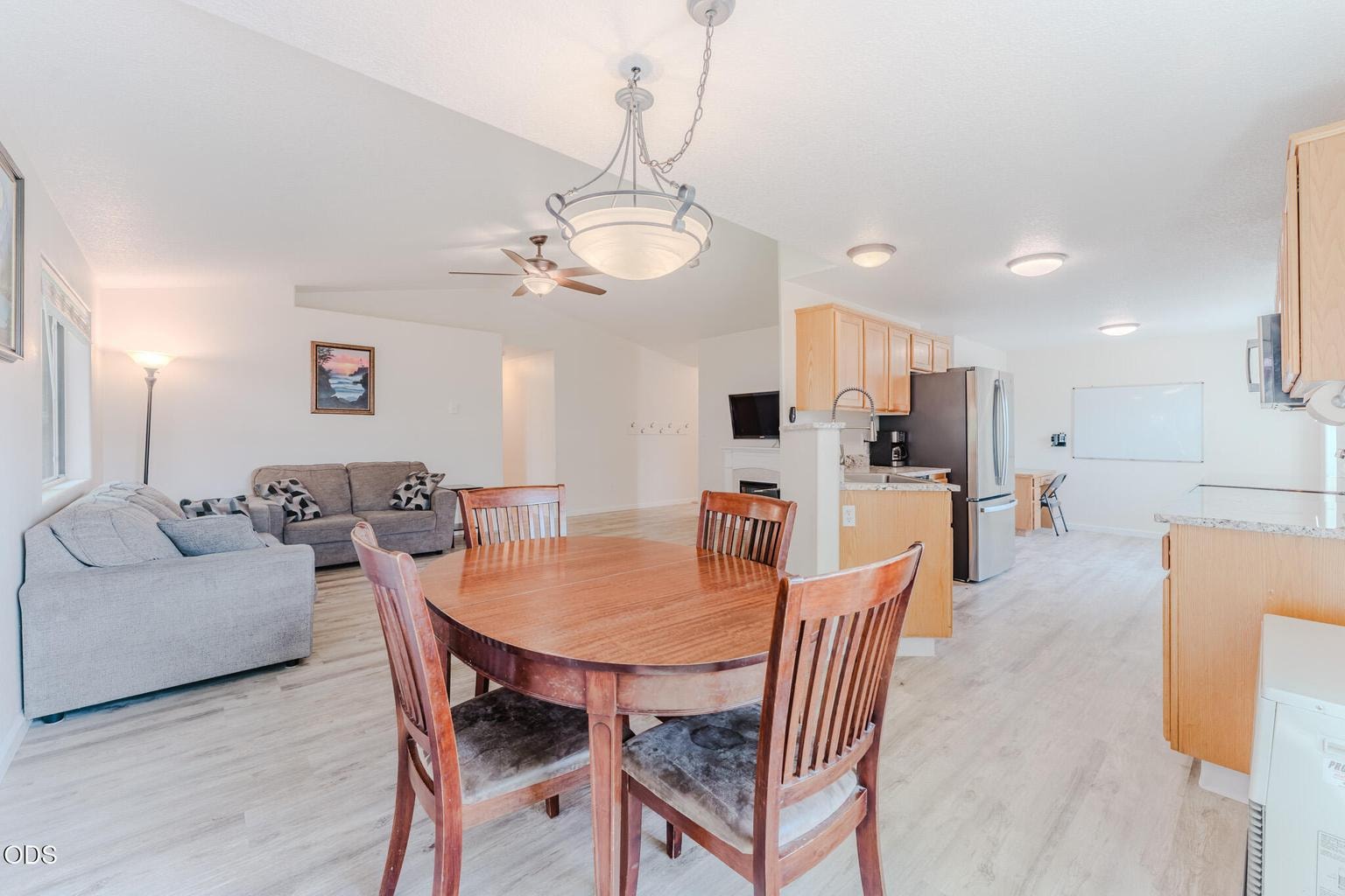 Photo of 2635 NE Yellowpine Road 16 of 48