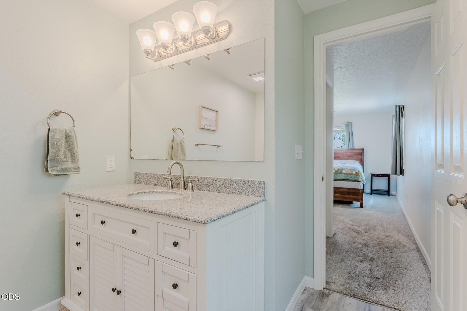 Photo of 2635 NE Yellowpine Road 21 of 48