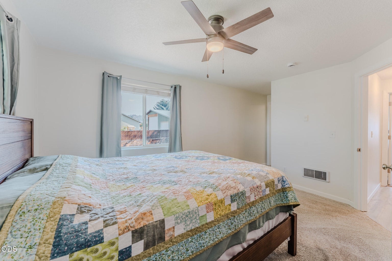 Photo of 2635 NE Yellowpine Road 20 of 48