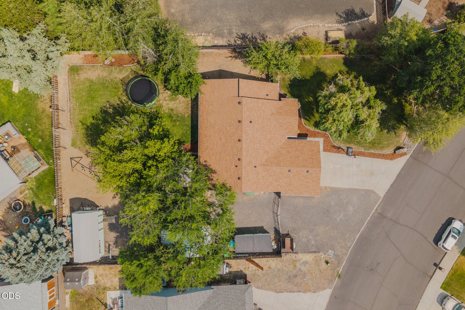 Photo of 2635 NE Yellowpine Road 38 of 48