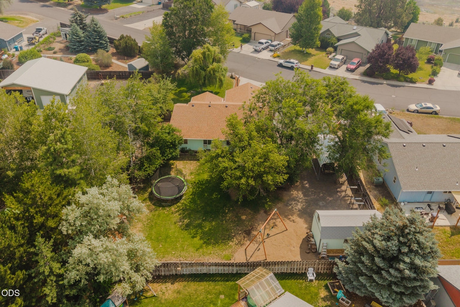 Photo of 2635 NE Yellowpine Road 39 of 48