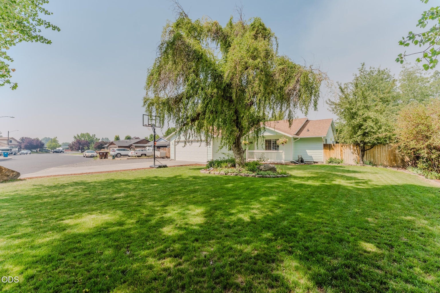 Photo of 2635 NE Yellowpine Road 44 of 48
