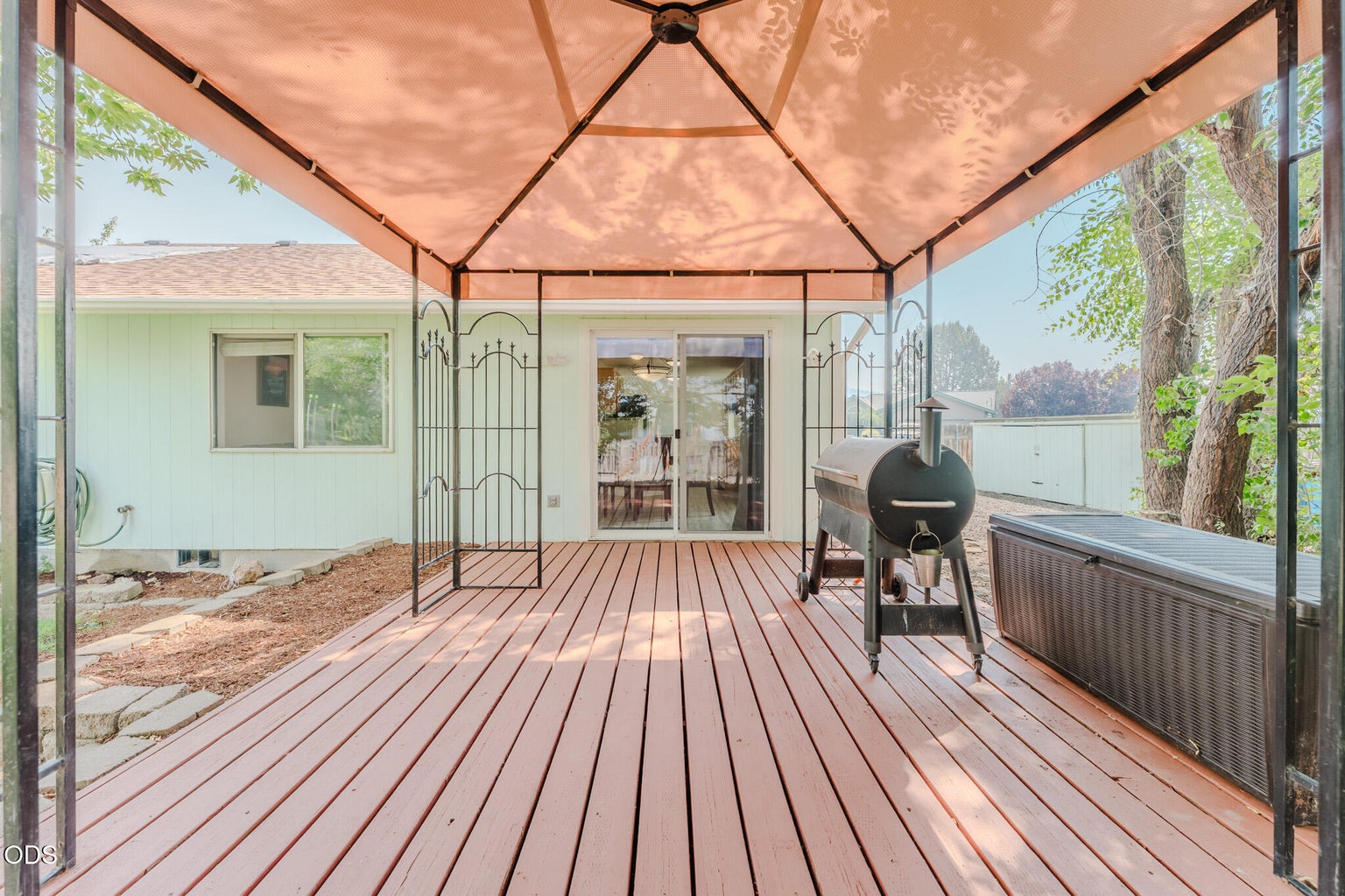 Photo of 2635 NE Yellowpine Road 32 of 48