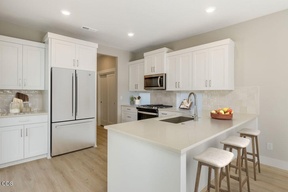 Photo of 60849 SE Barstow Place 6 of 16
