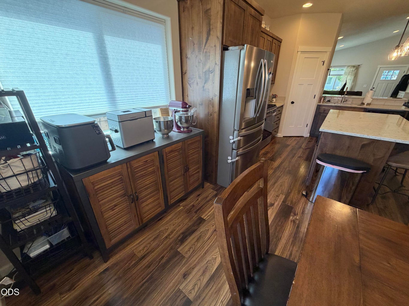 Photo of 2955 NW Hemlock Lane 21 of 33