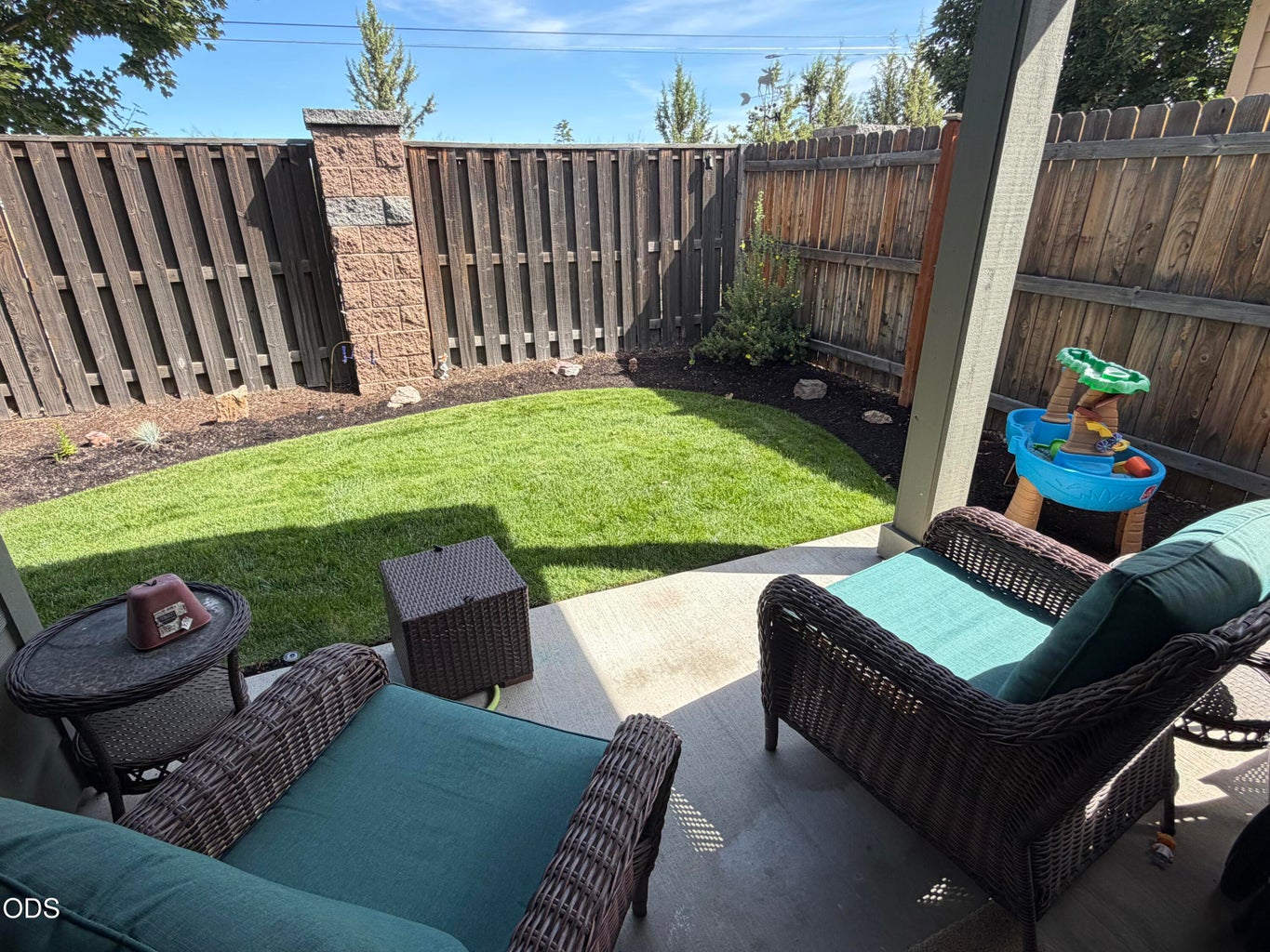 Photo of 2955 NW Hemlock Lane 33 of 33