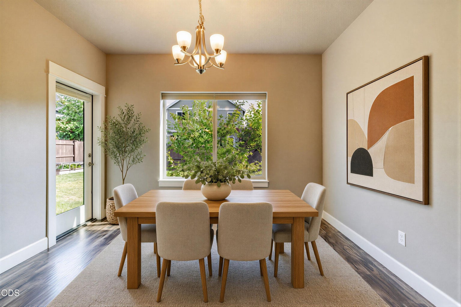 Photo of 3129 NE Flagstone 12 of 51