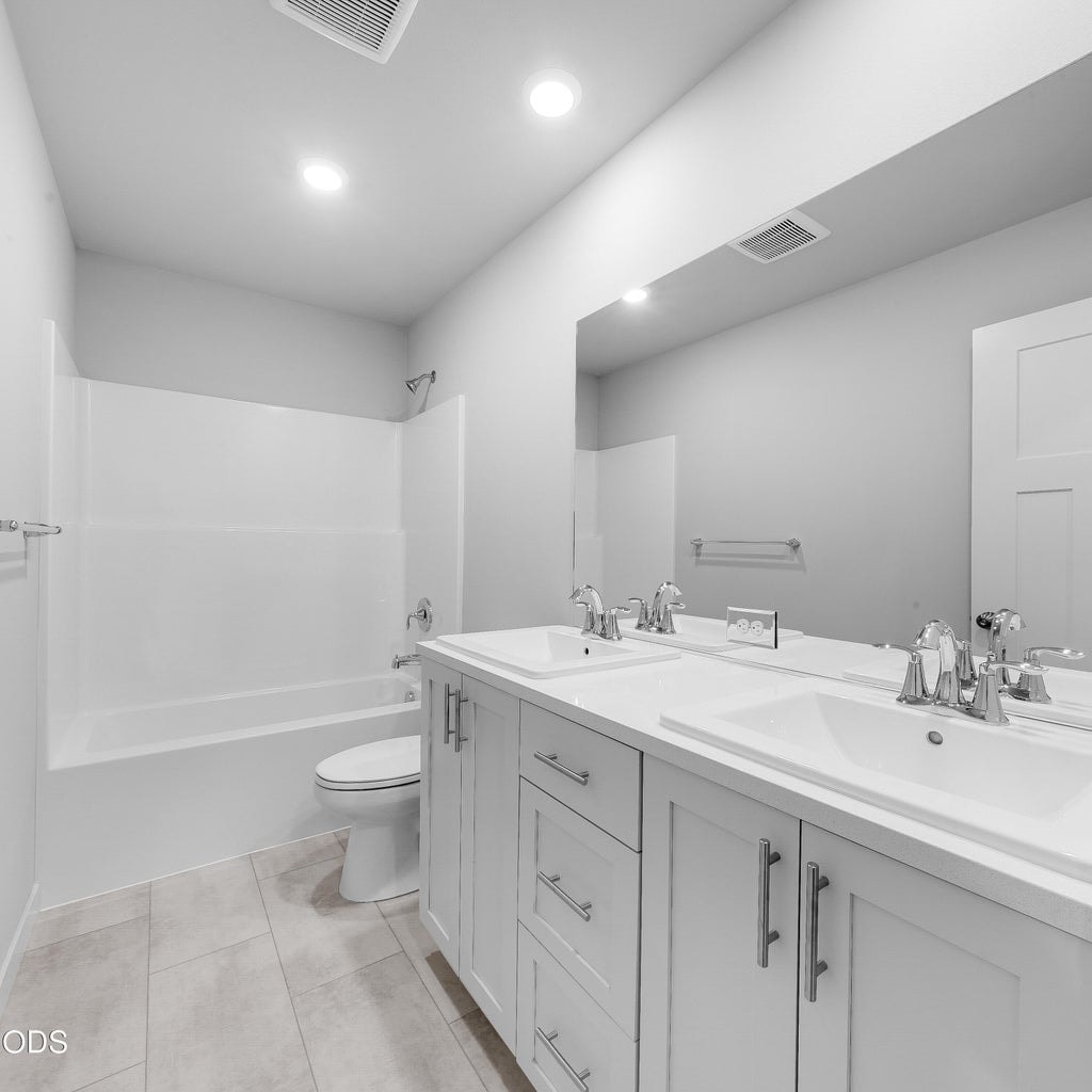 Photo of 20667 Town Dr 25 of 29