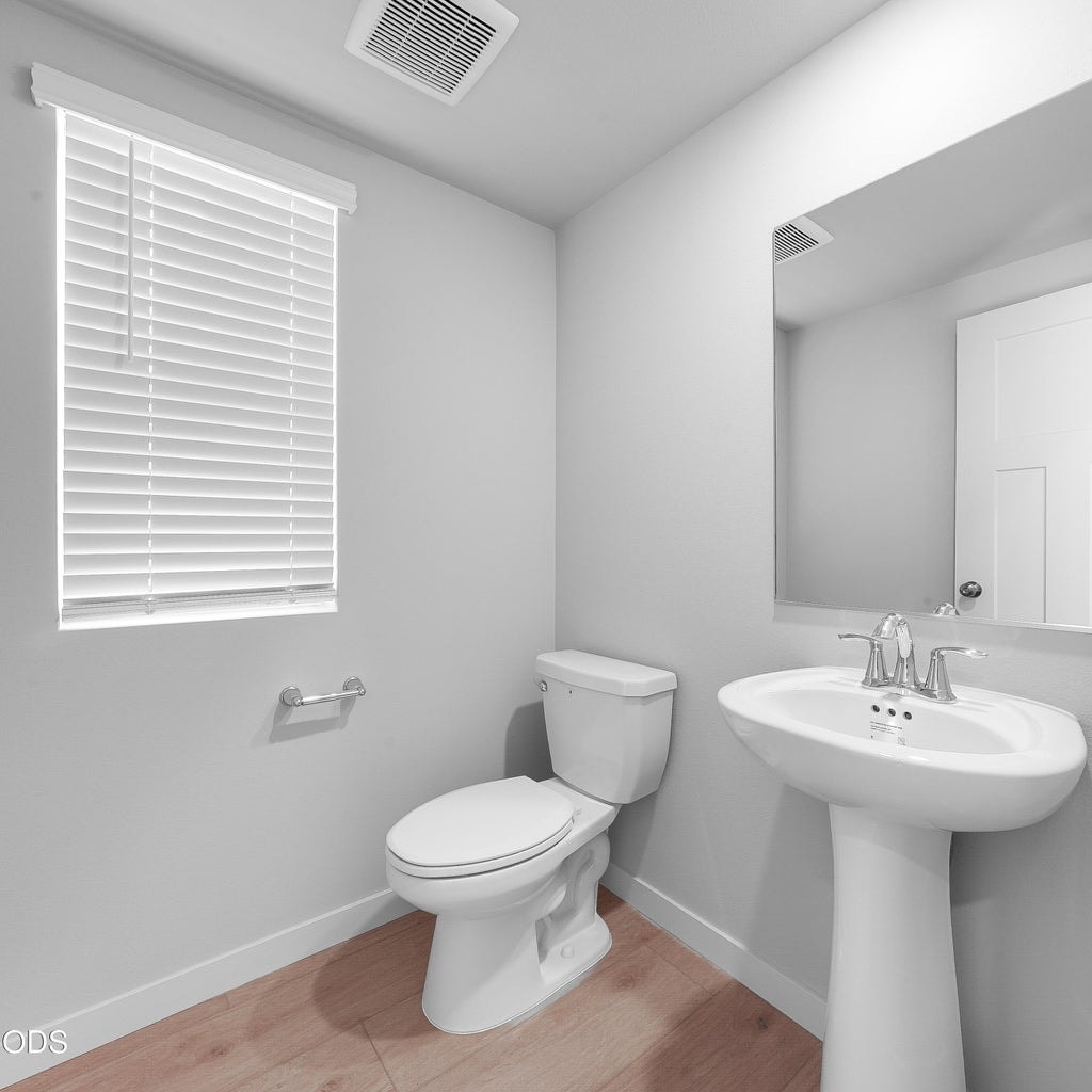 Photo of 20667 Town Dr 27 of 29