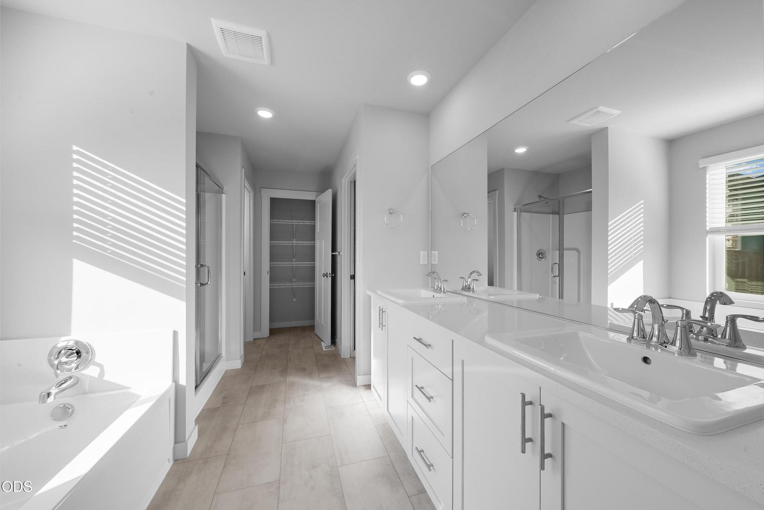 Photo of 20667 Town Dr 28 of 29