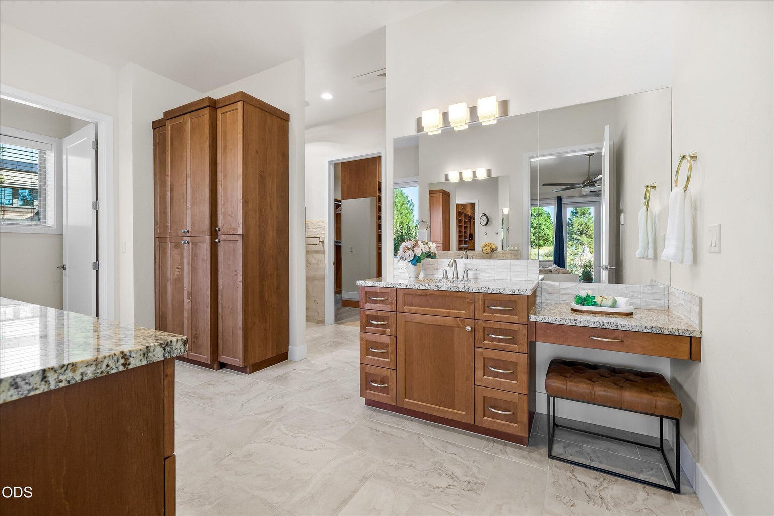 Photo of 61649 Hosmer Lake Drive 21 of 83