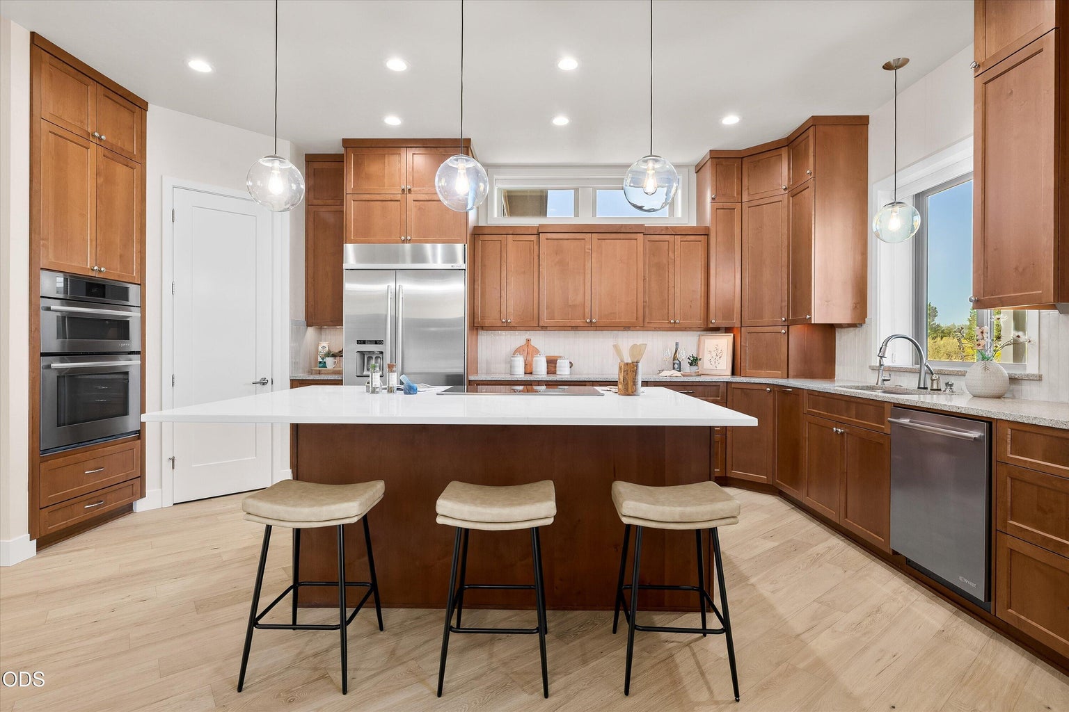 Photo of 61649 Hosmer Lake Drive 32 of 83