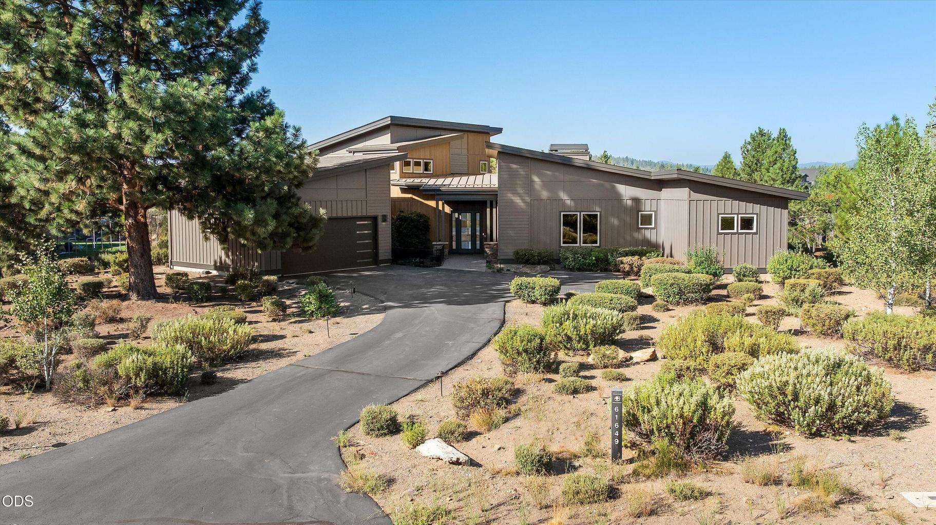 Photo of 61649 Hosmer Lake Drive 63 of 83