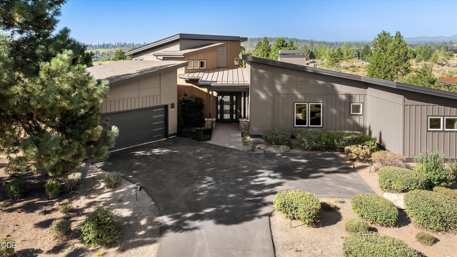 Photo of 61649 Hosmer Lake Drive 65 of 83