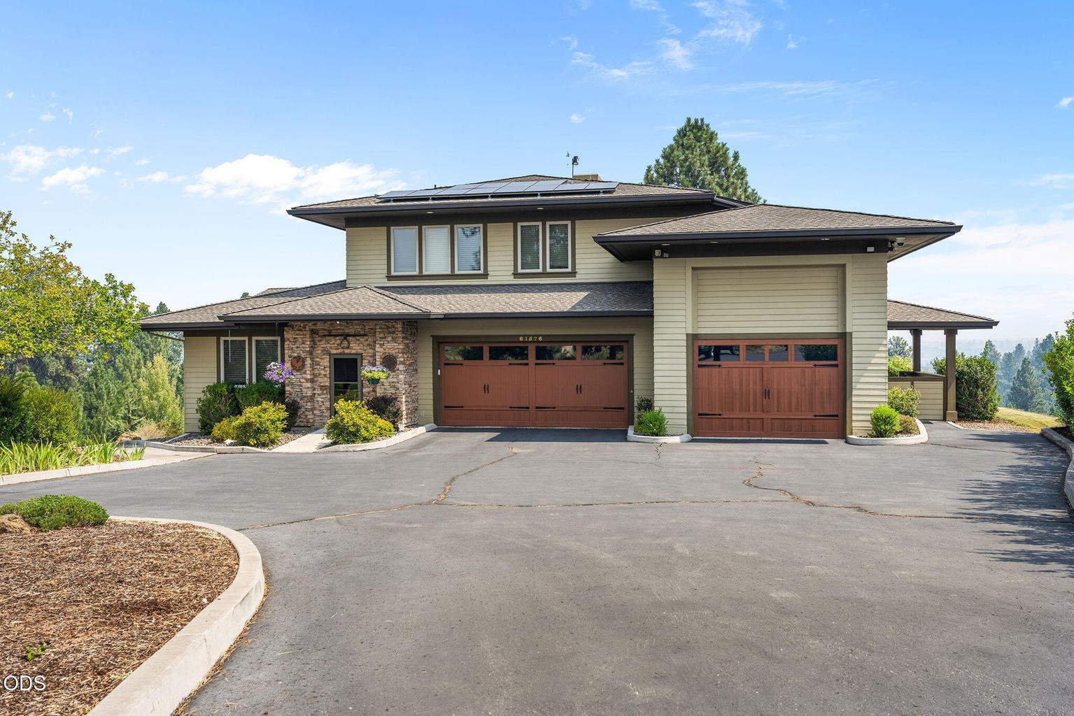 Photo of 61576 SW Longview Street 72 of 75
