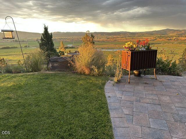 Photo of 2918 NW Century 56 of 62