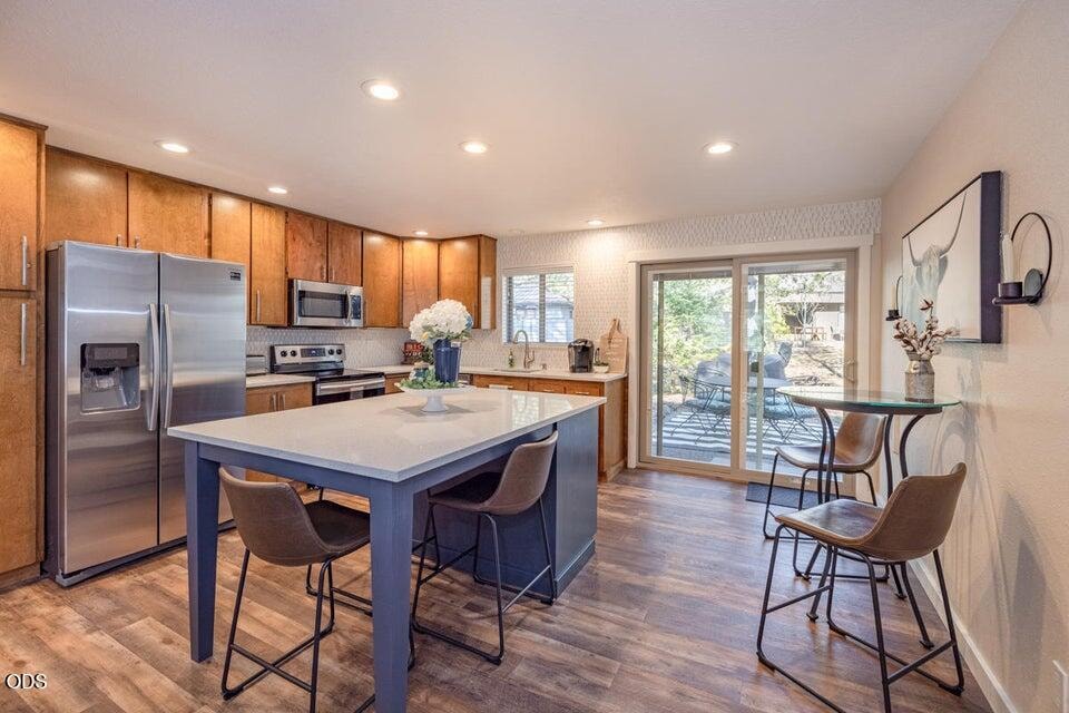 Photo of 57004 Antelope Lane 12 of 25