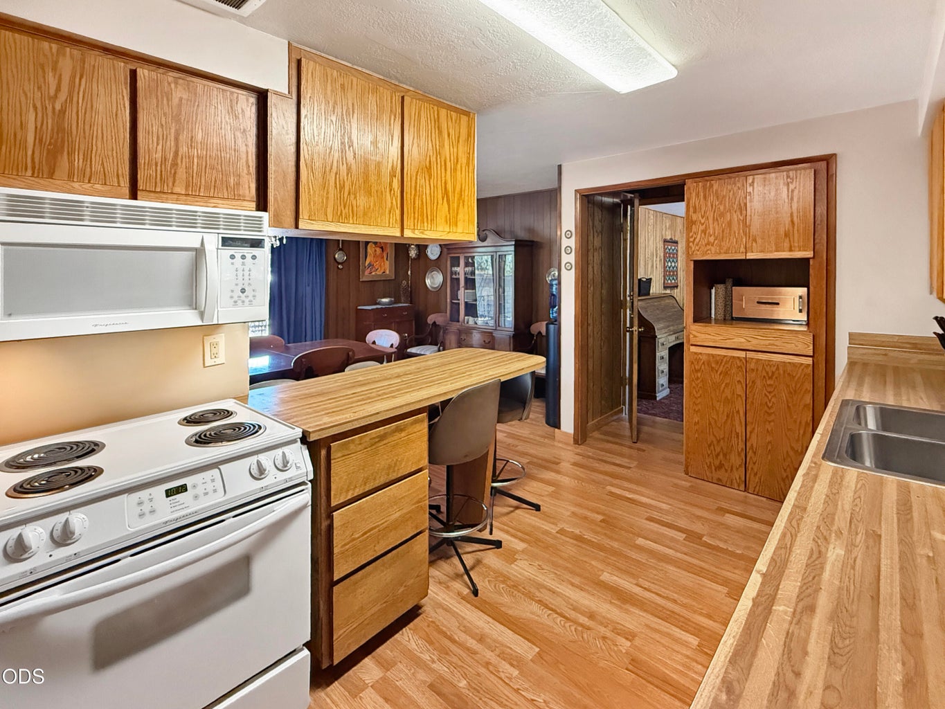 Photo of 2640 NE 8th Street 11 of 41