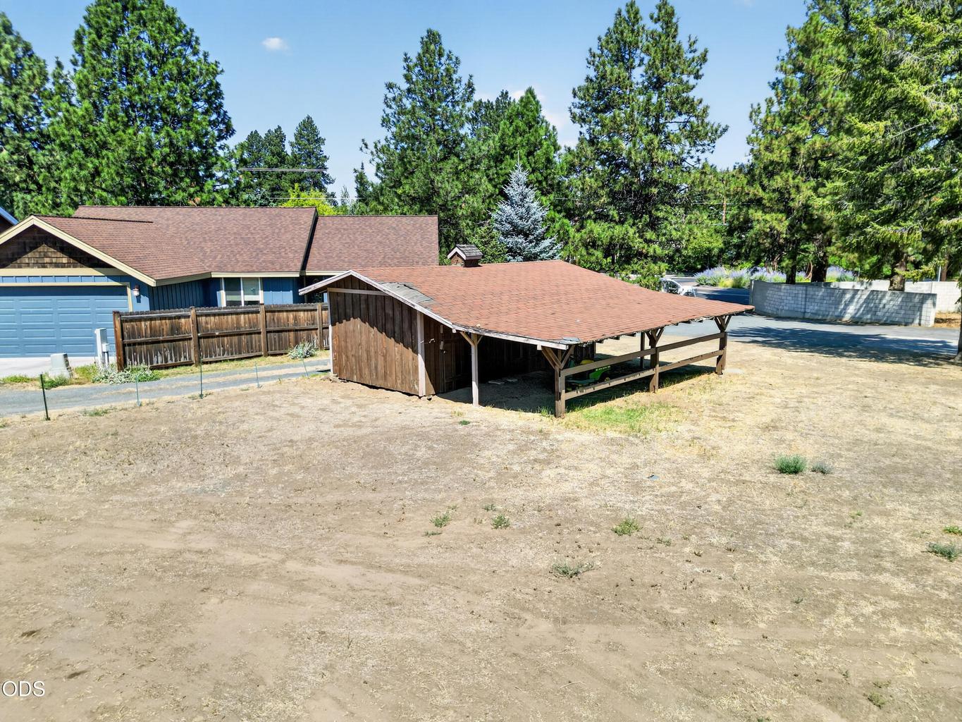 Photo of 2640 NE 8th Street 33 of 41