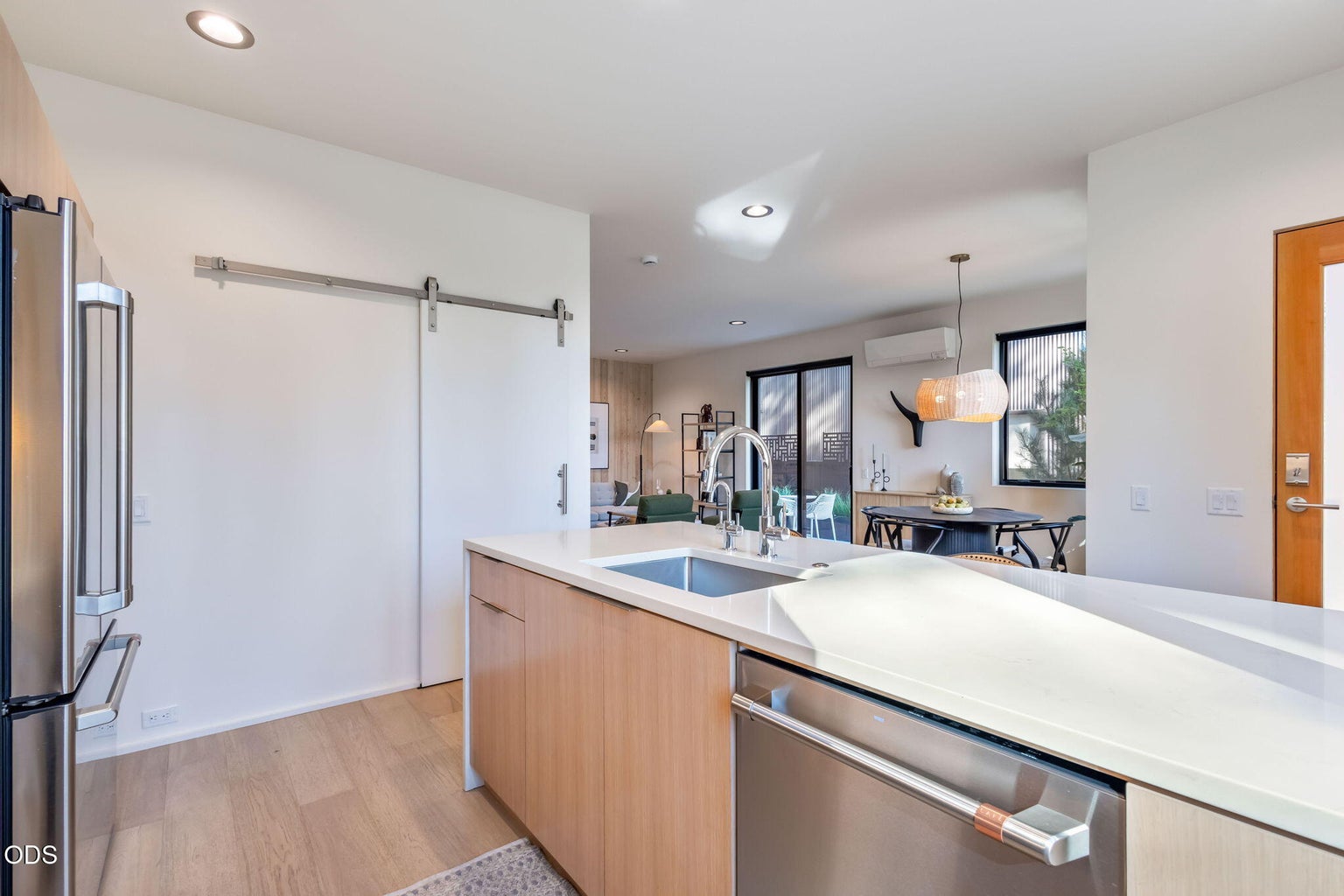 Photo of 515 N Pine Street 7 of 34