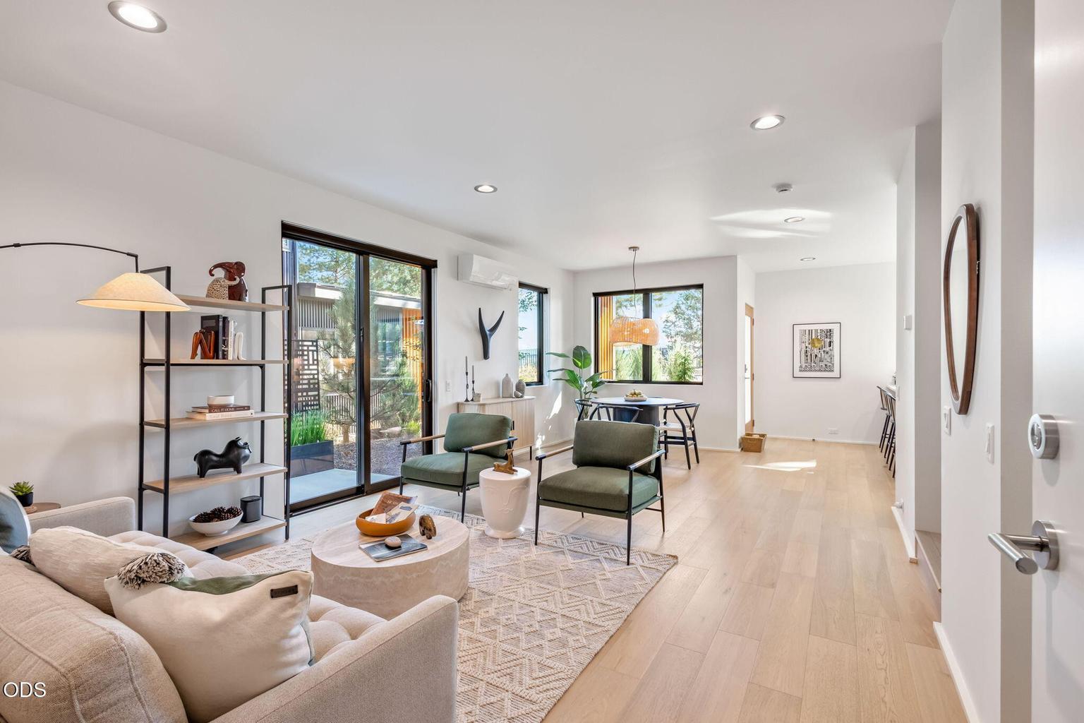 Photo of 515 N Pine Street 12 of 34