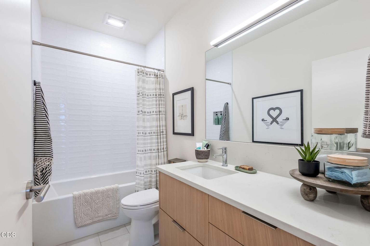 Photo of 515 N Pine Street 22 of 34