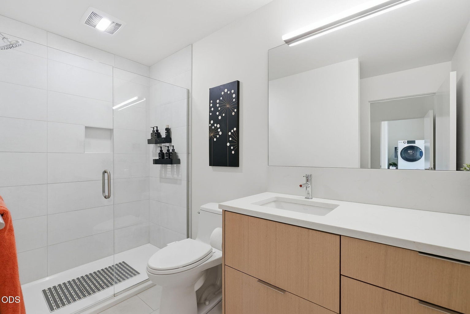 Photo of 632 N Sisters Woodlands Way 28 of 49