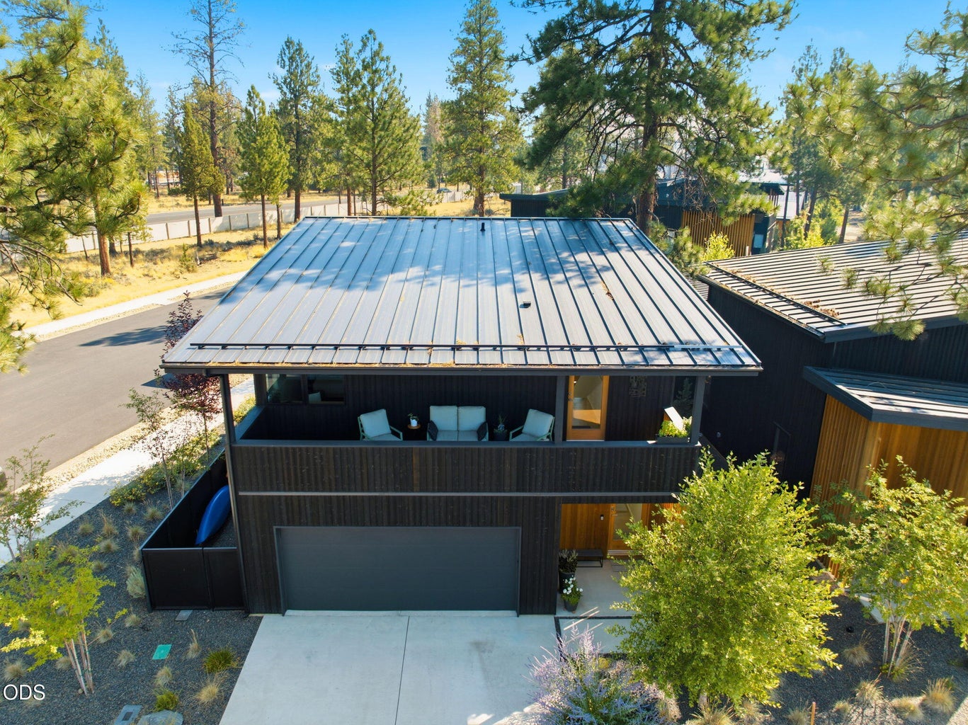 Photo of 632 N Sisters Woodlands Way 36 of 49