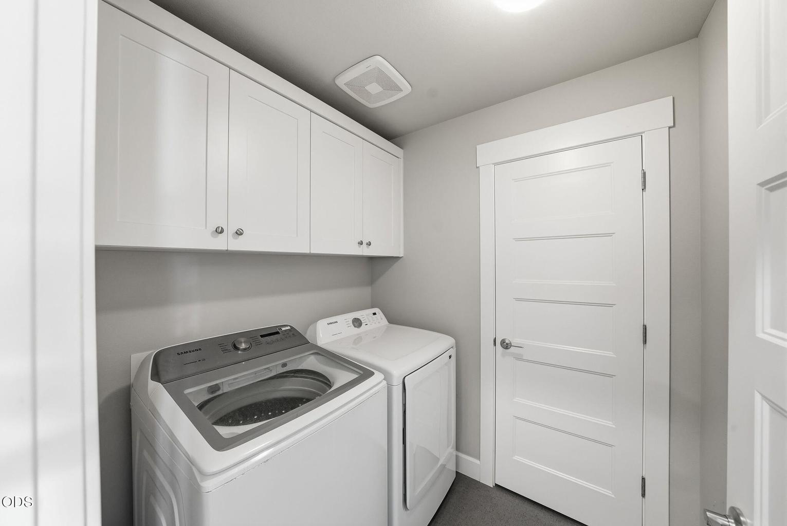 Photo of 2866 NE Marea Drive 19 of 31