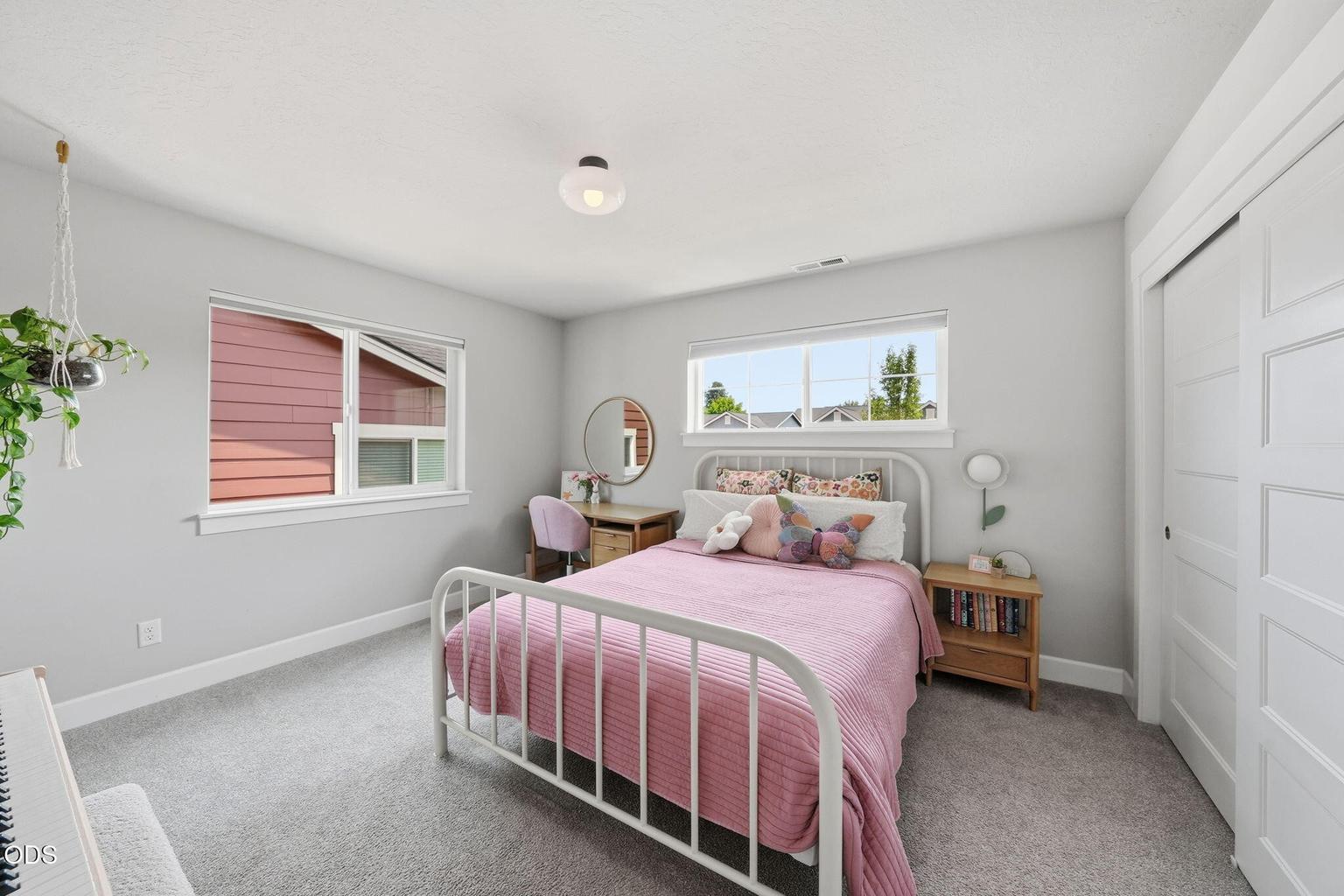 Photo of 2866 NE Marea Drive 21 of 31
